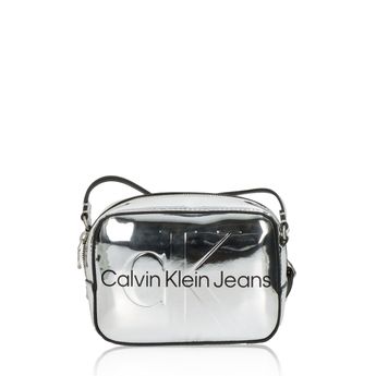 Calvin Klein dámská stylová kabelka - stříbrná